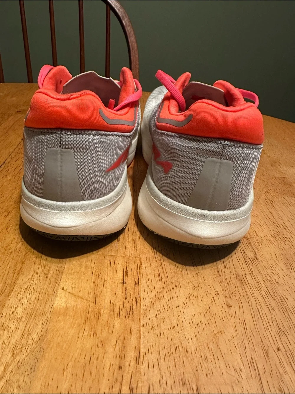 Altra Vanish Tempo Shoes Womens Size 7 White Coral Running Sneakers ALOA7R7F161